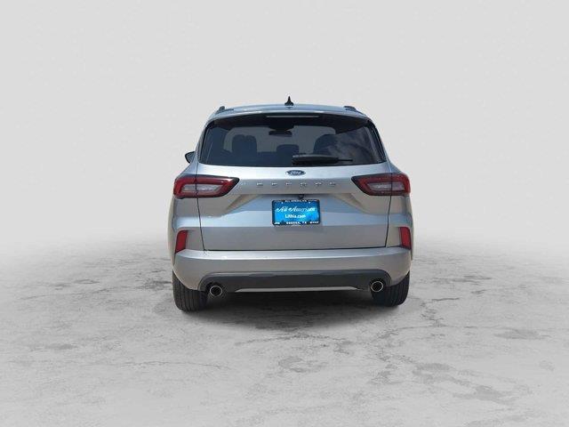 2023 Ford Escape - $22,624
