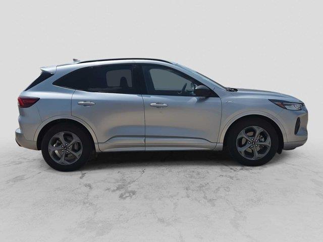 2023 Ford Escape - $22,624