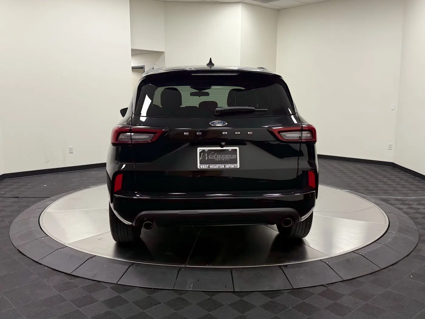 2024 Ford Escape - $18,395