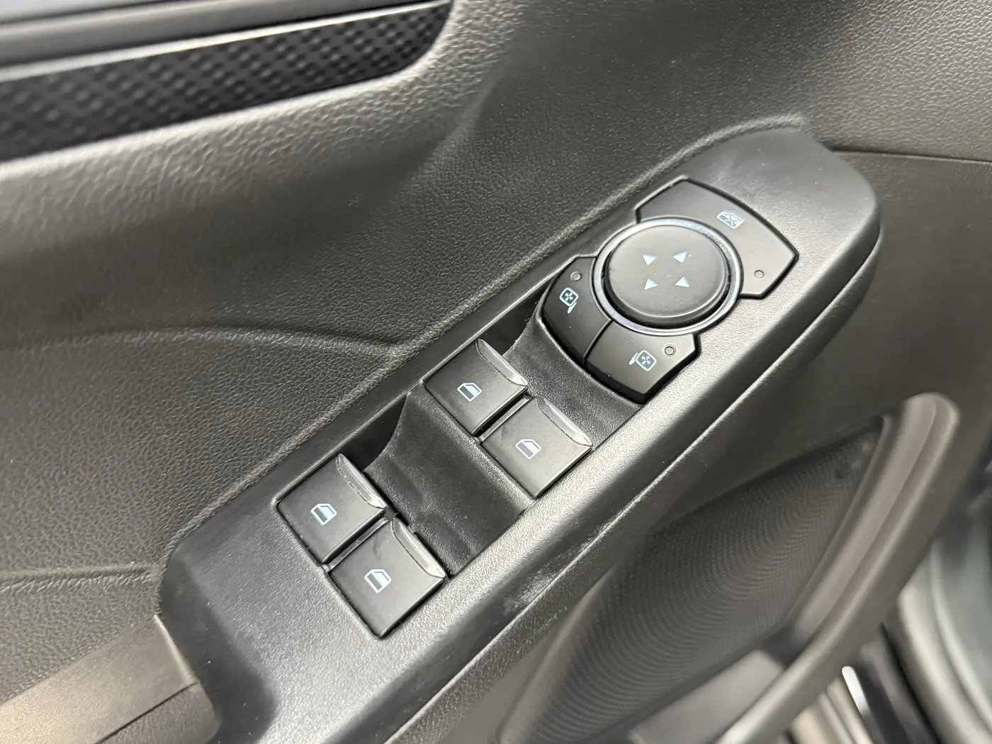 2024 Ford Escape - $18,395