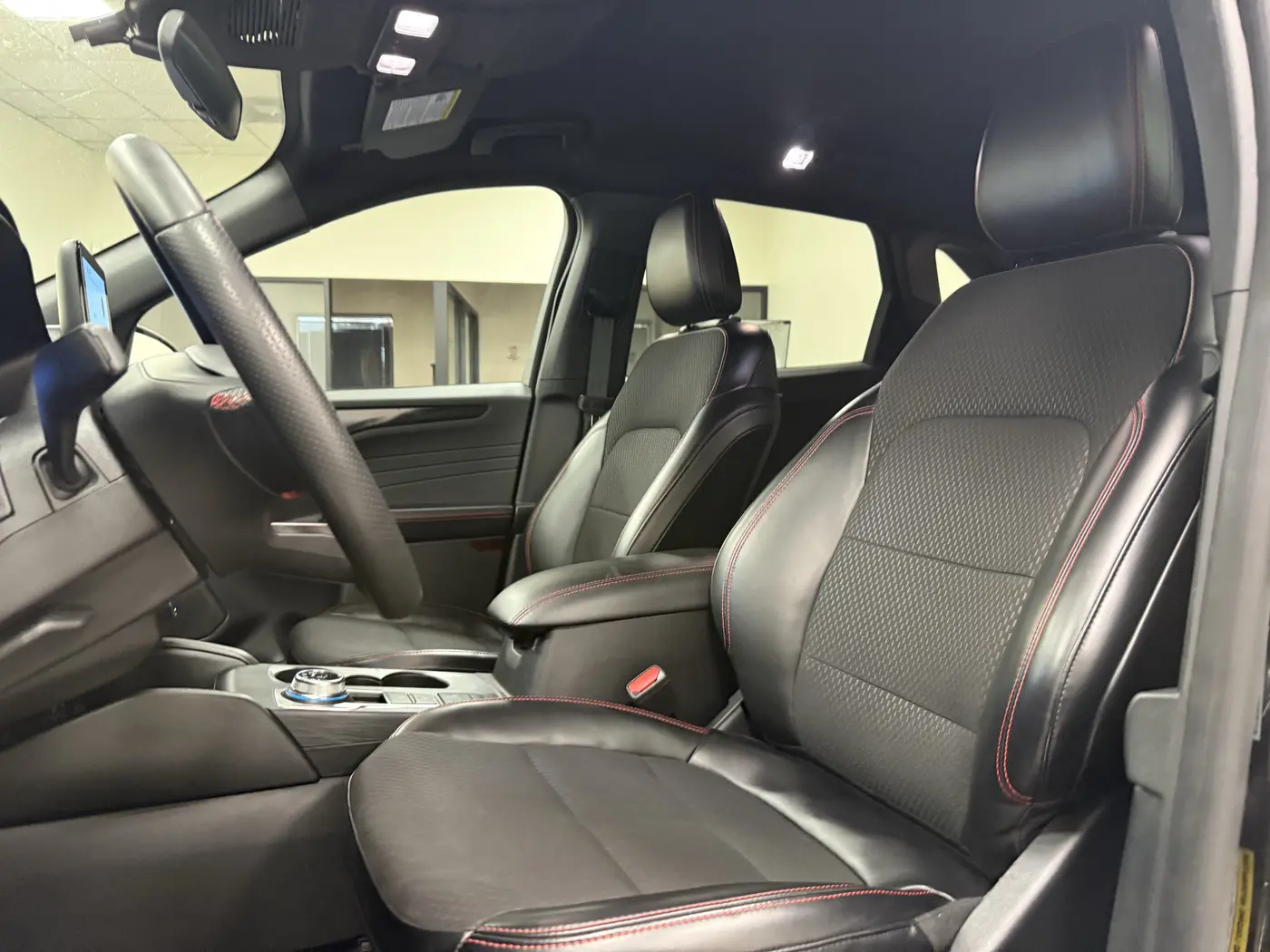 2024 Ford Escape - $18,395