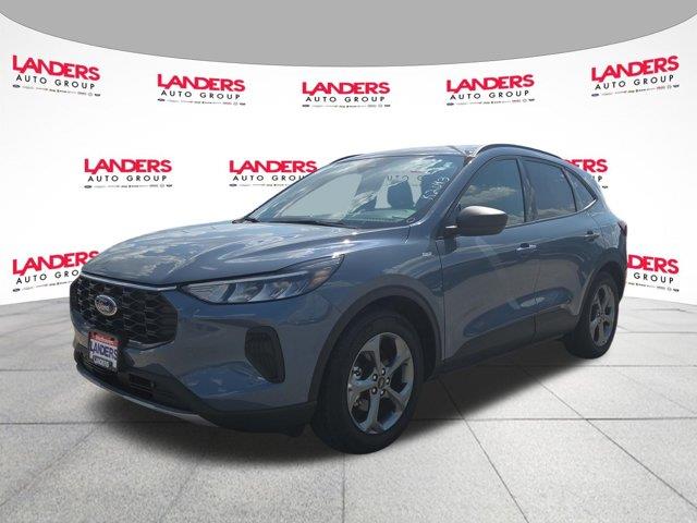 2025 Ford Escape - $22,500