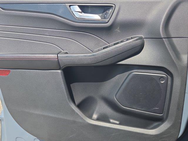 2025 Ford Escape - $22,500