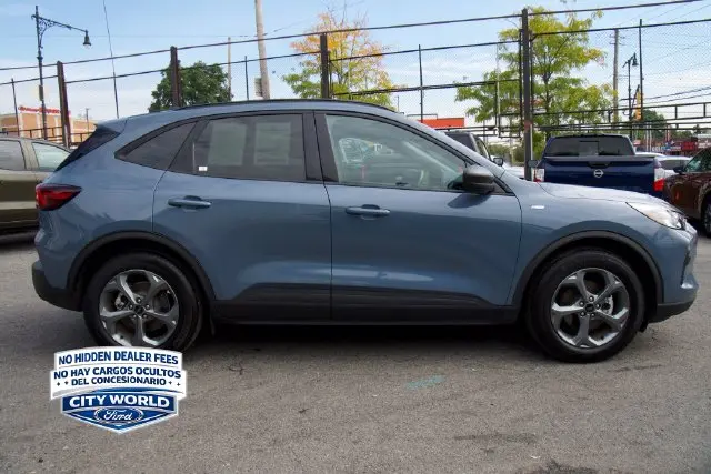 2025 Ford Escape - $21,160
