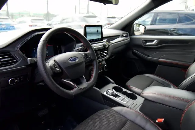 2025 Ford Escape - $21,160