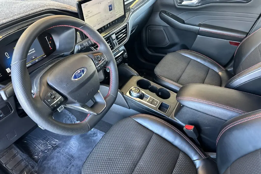 2023 Ford Escape - $23,775