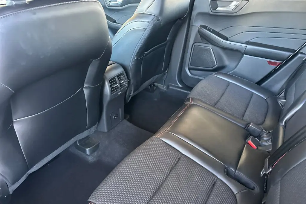 2023 Ford Escape - $23,775