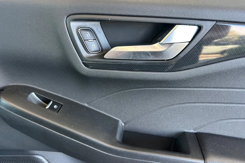 2023 Ford Escape - $23,775