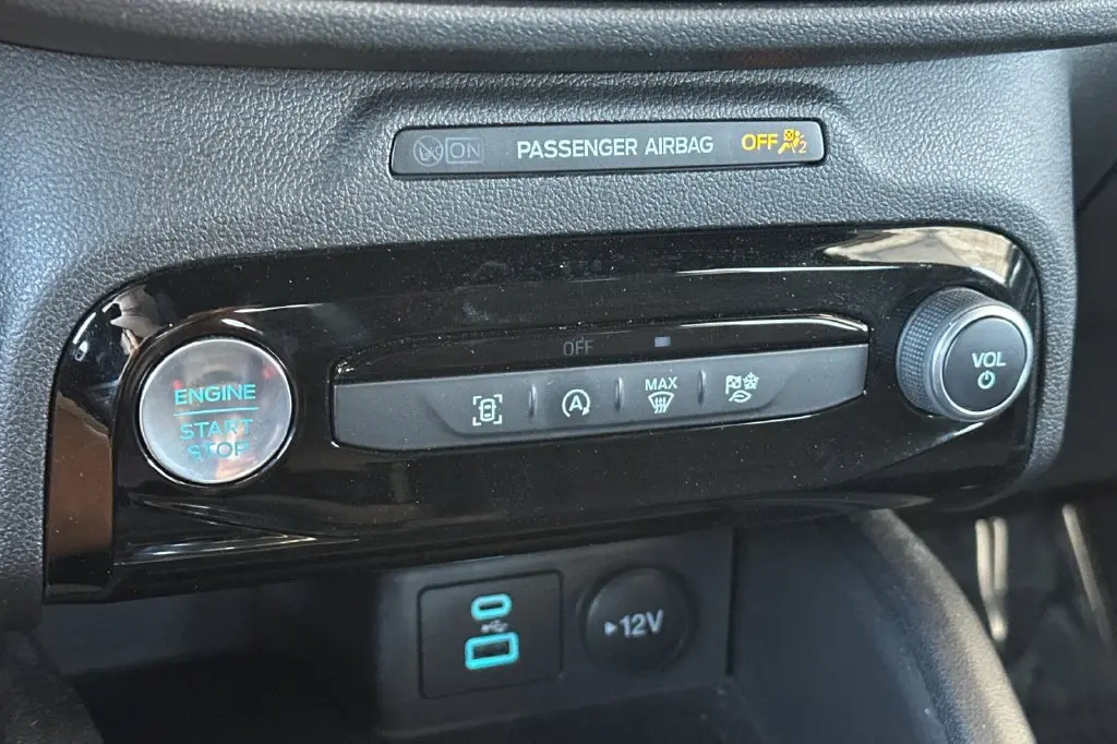2023 Ford Escape - $23,775