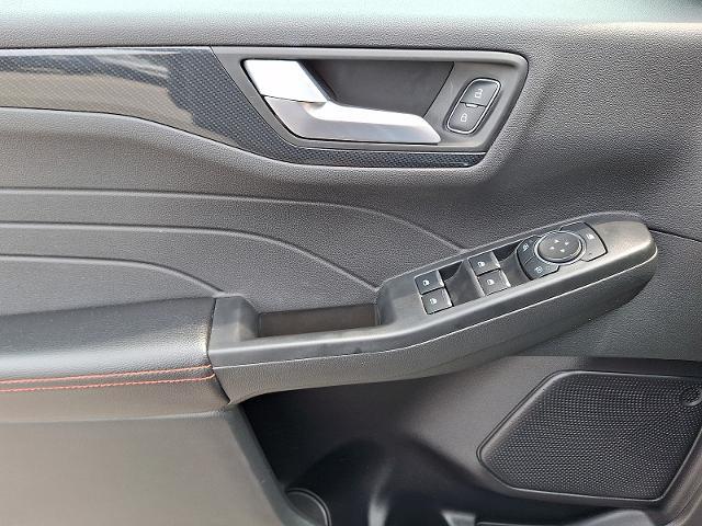 2023 Ford Escape - $23,000