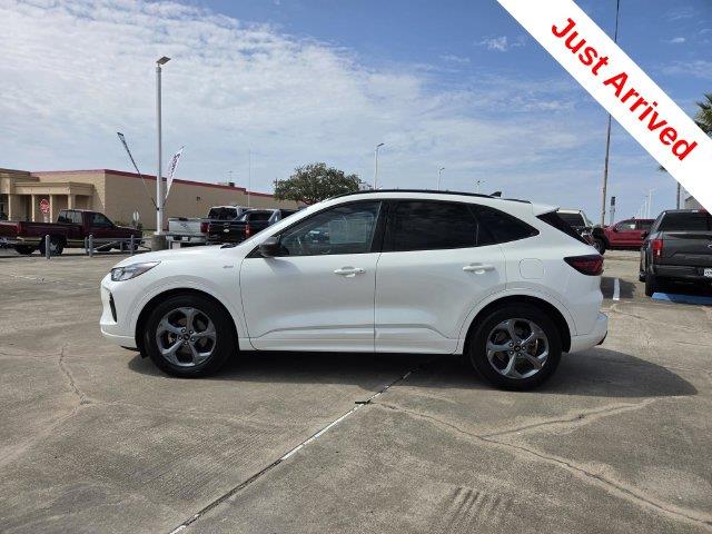 2023 Ford Escape - $22,000