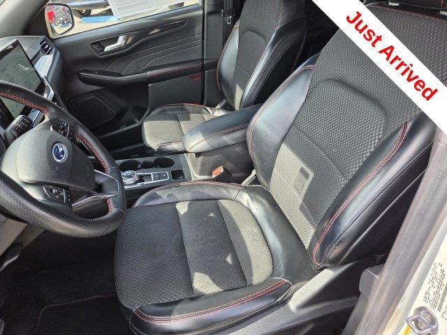 2023 Ford Escape - $22,000