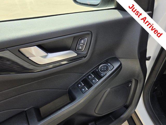 2023 Ford Escape - $22,000
