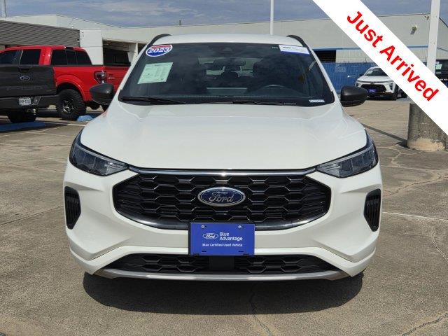 2023 Ford Escape - $22,000