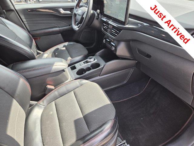 2023 Ford Escape - $22,000
