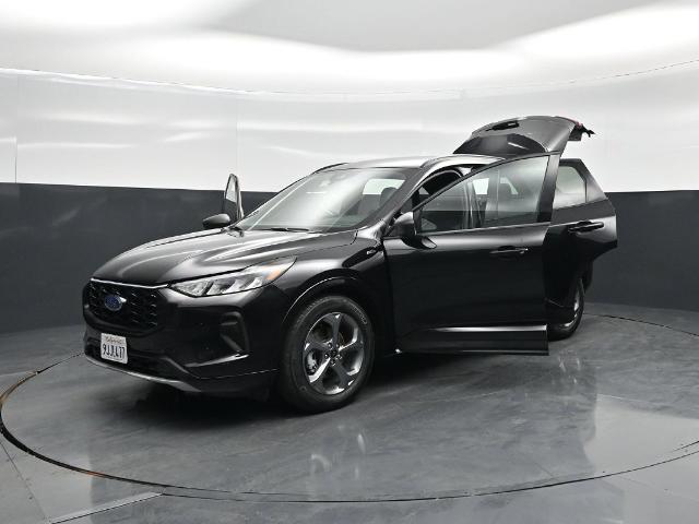 2023 Ford Escape - $22,585