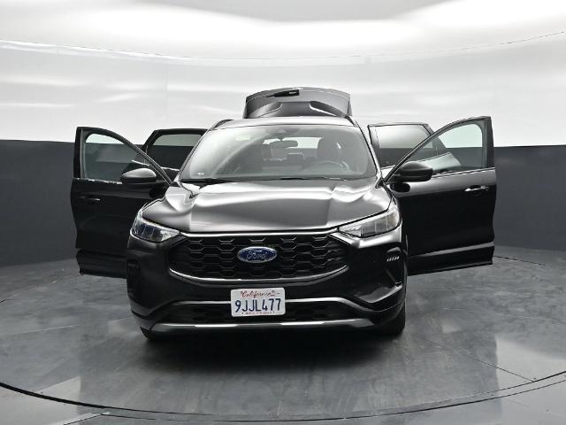 2023 Ford Escape - $22,585