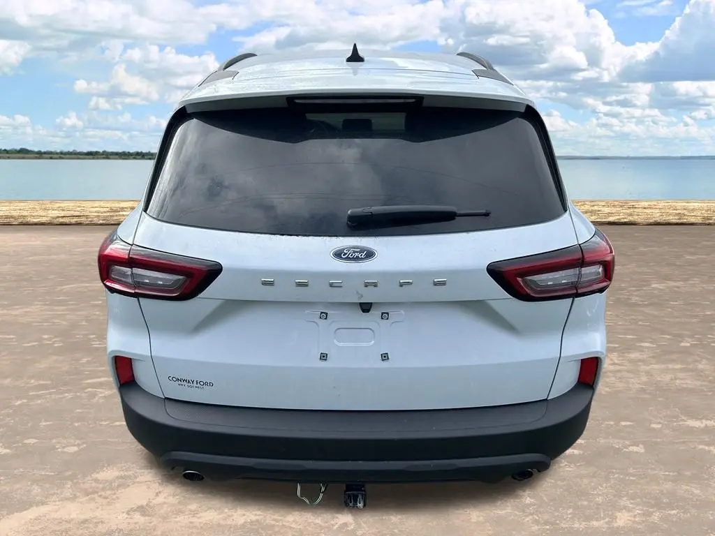 2025 Ford Escape - $24,350