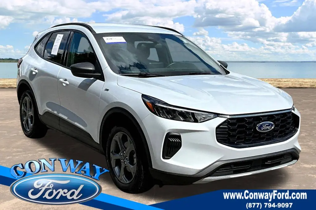 2025 Ford Escape - $23,900