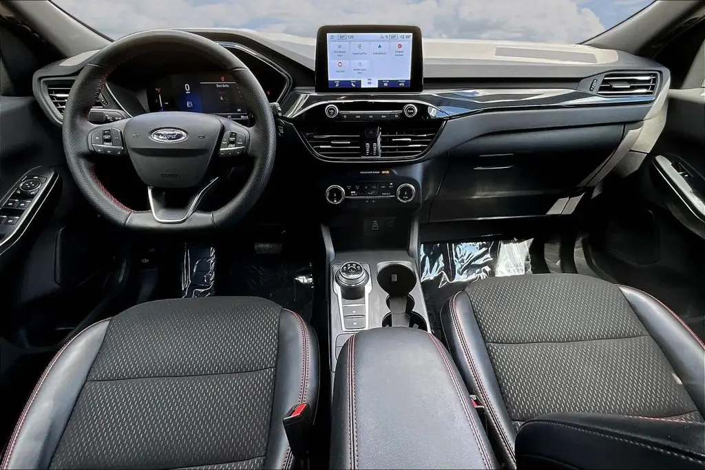 2025 Ford Escape - $23,900