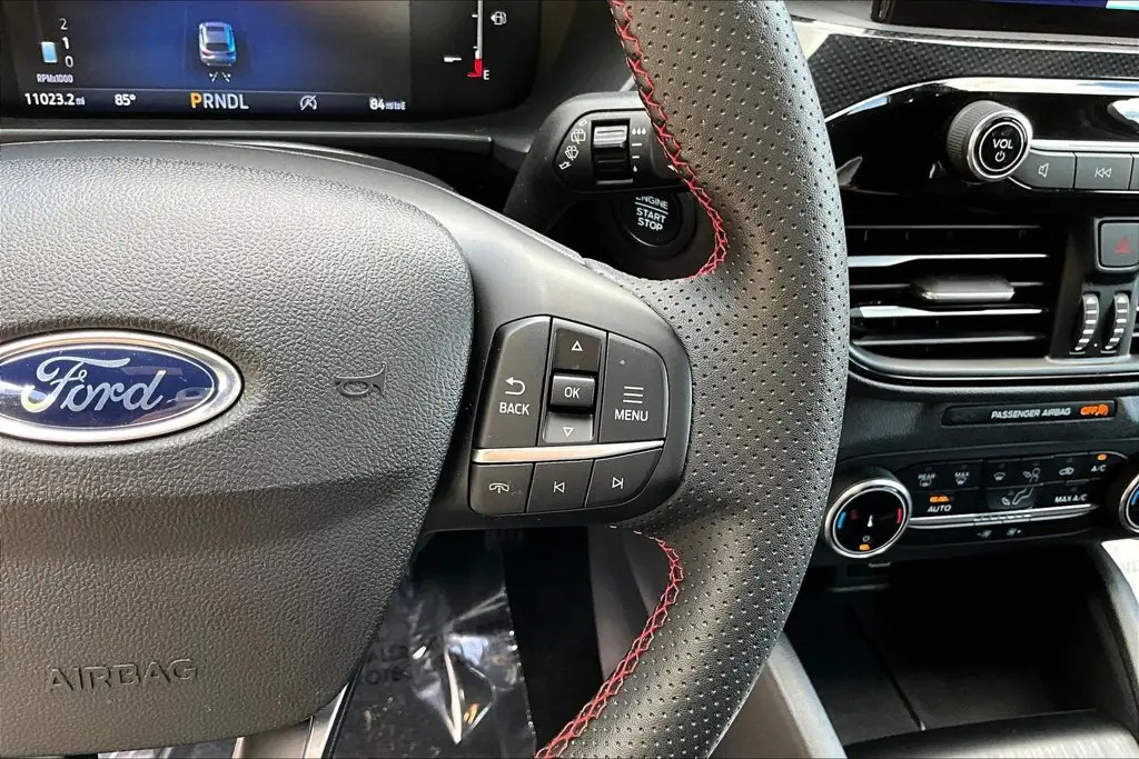 2025 Ford Escape - $23,900