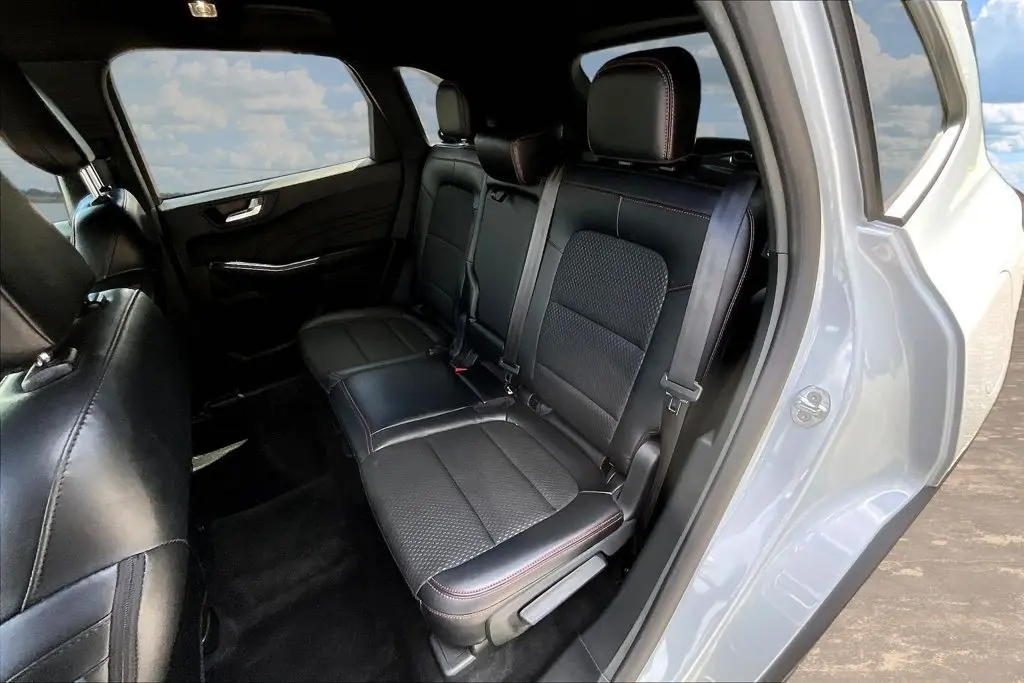 2025 Ford Escape - $23,900