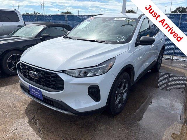 2025 Ford Escape - $21,500