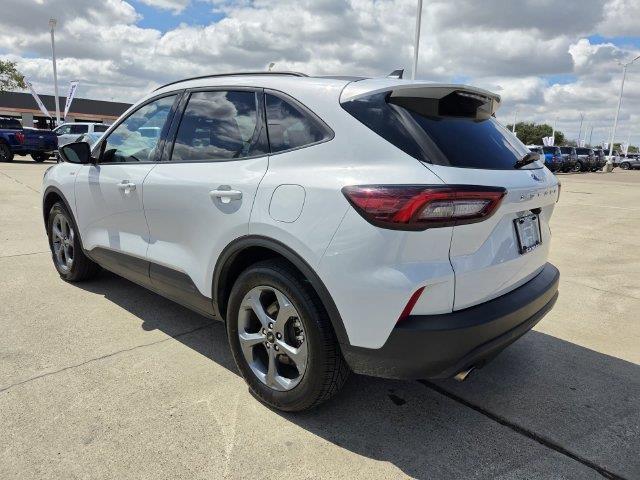 2025 Ford Escape - $21,500