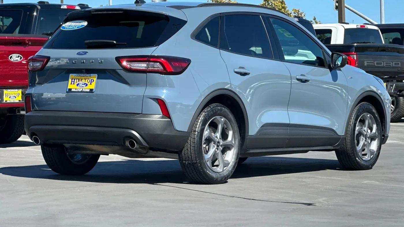 2025 Ford Escape ST-Line