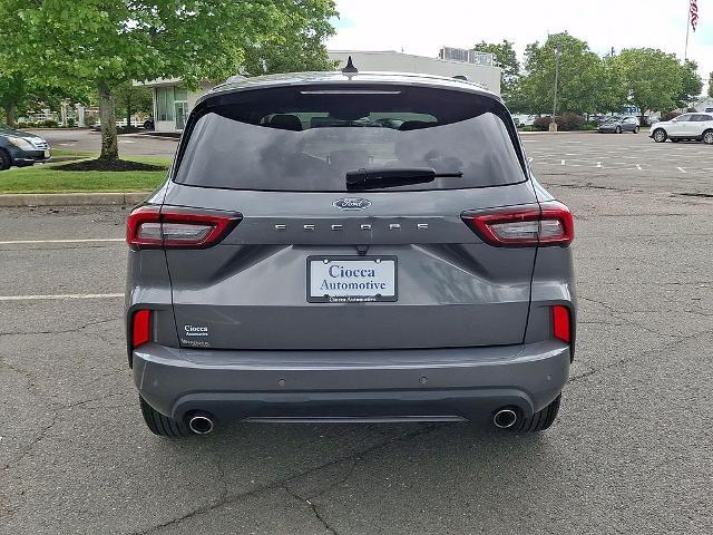 2023 Ford Escape - $21,299