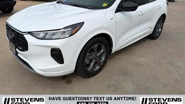2023 Ford Escape ST-Line