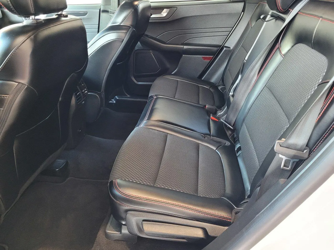 2024 Ford Escape - $19,988