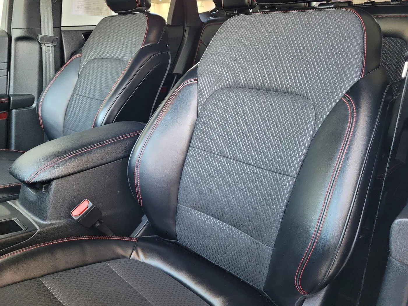 2024 Ford Escape - $19,988