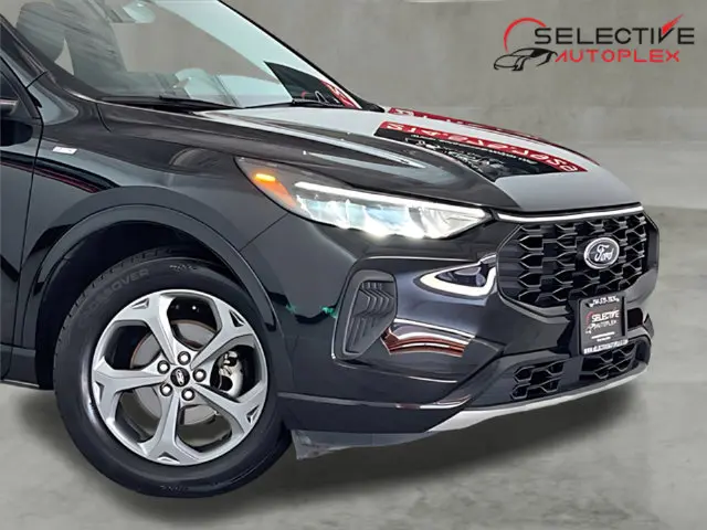 2024 Ford Escape - $19,996