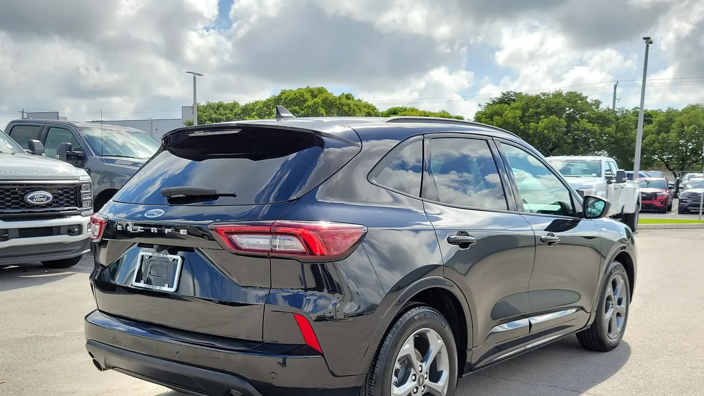 2024 Ford Escape ST-Line