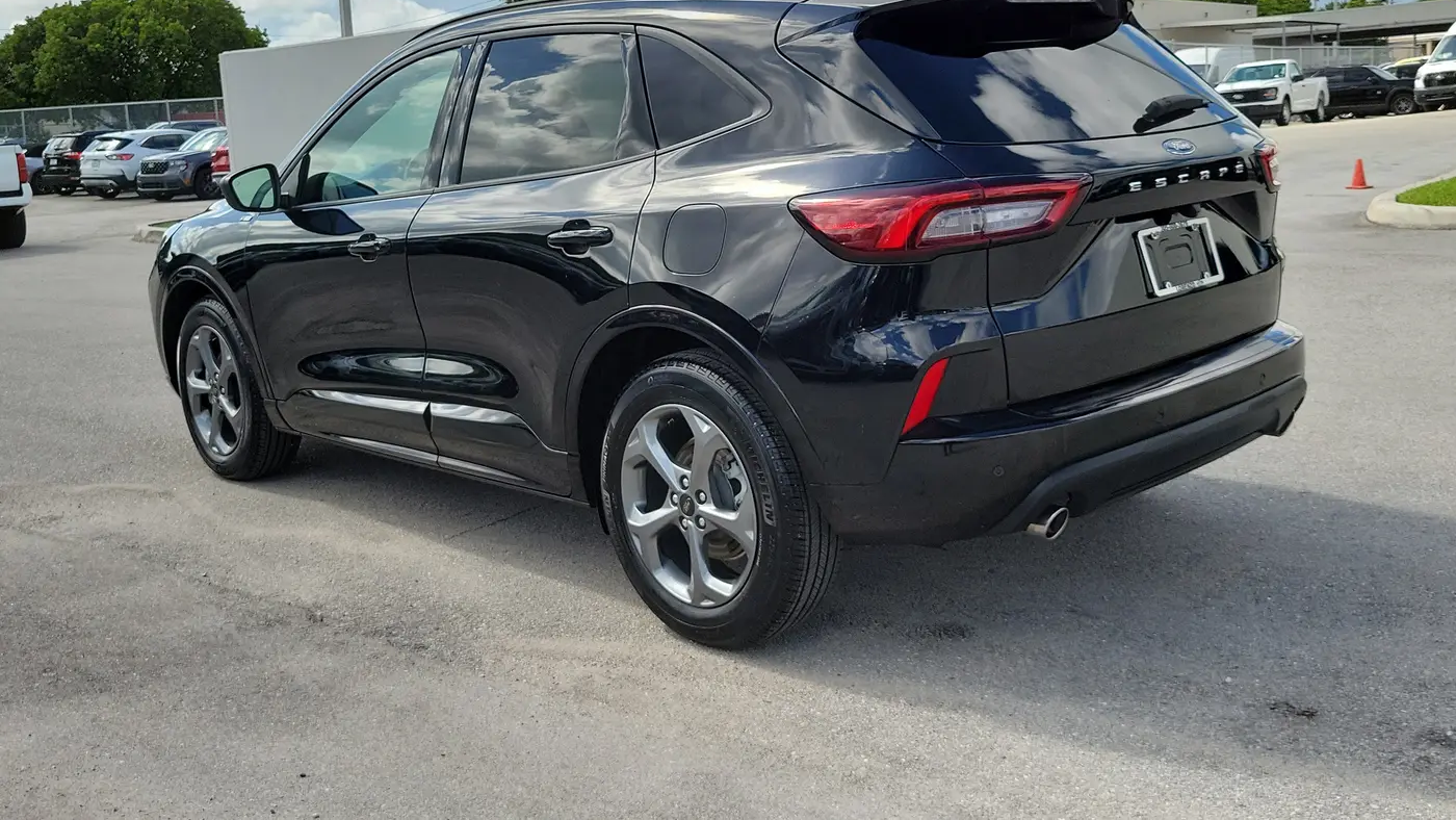 2024 Ford Escape ST-Line