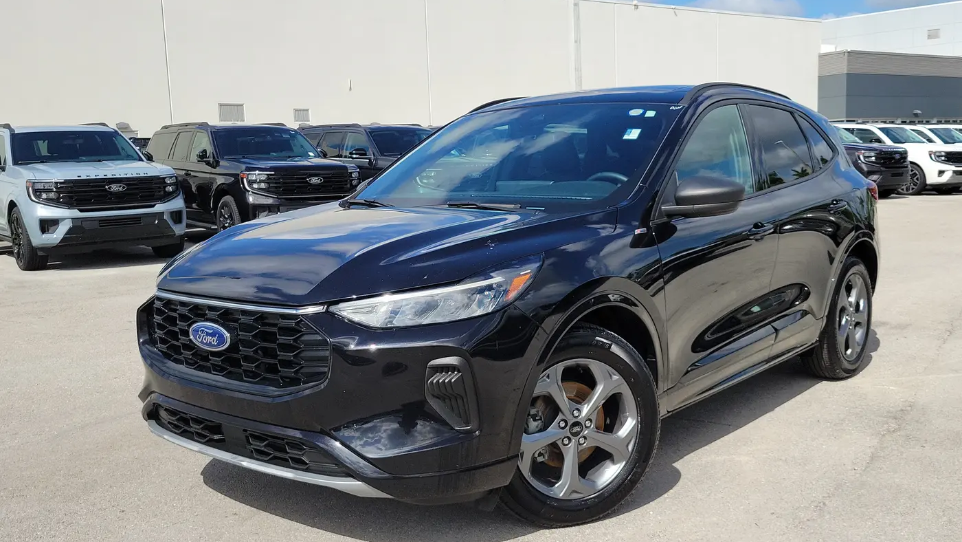 Preowned 2024 Ford Escape ST-Line for Sale