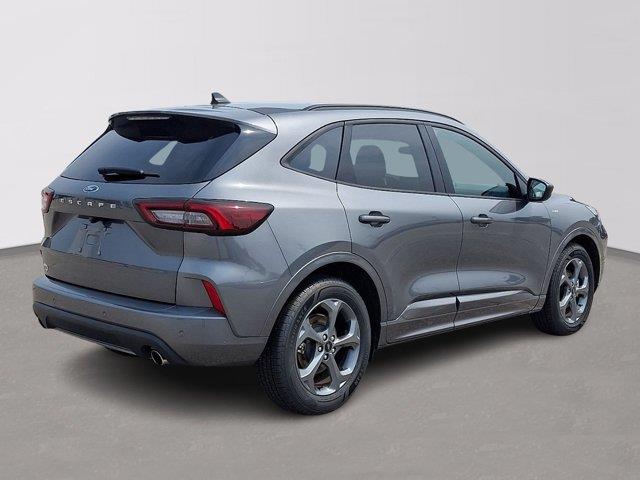 2024 Ford Escape - $24,596