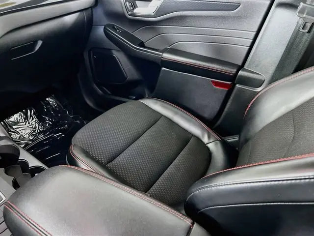 2025 Ford Escape - $20,800