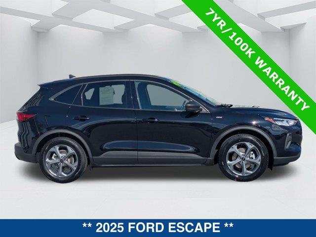 2025 Ford Escape - $23,099