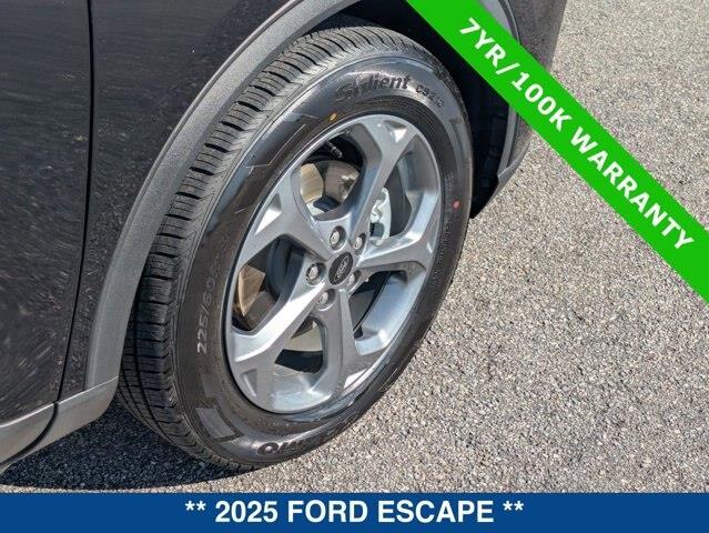 2025 Ford Escape - $23,099