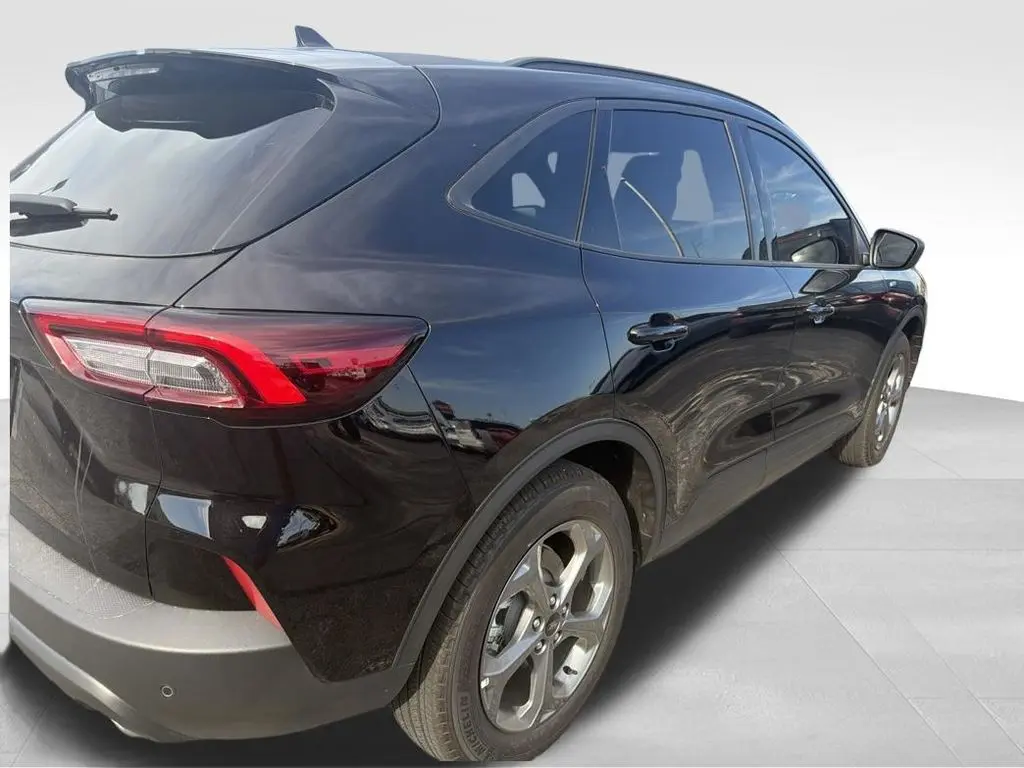 2026 Ford Escape - $26,366
