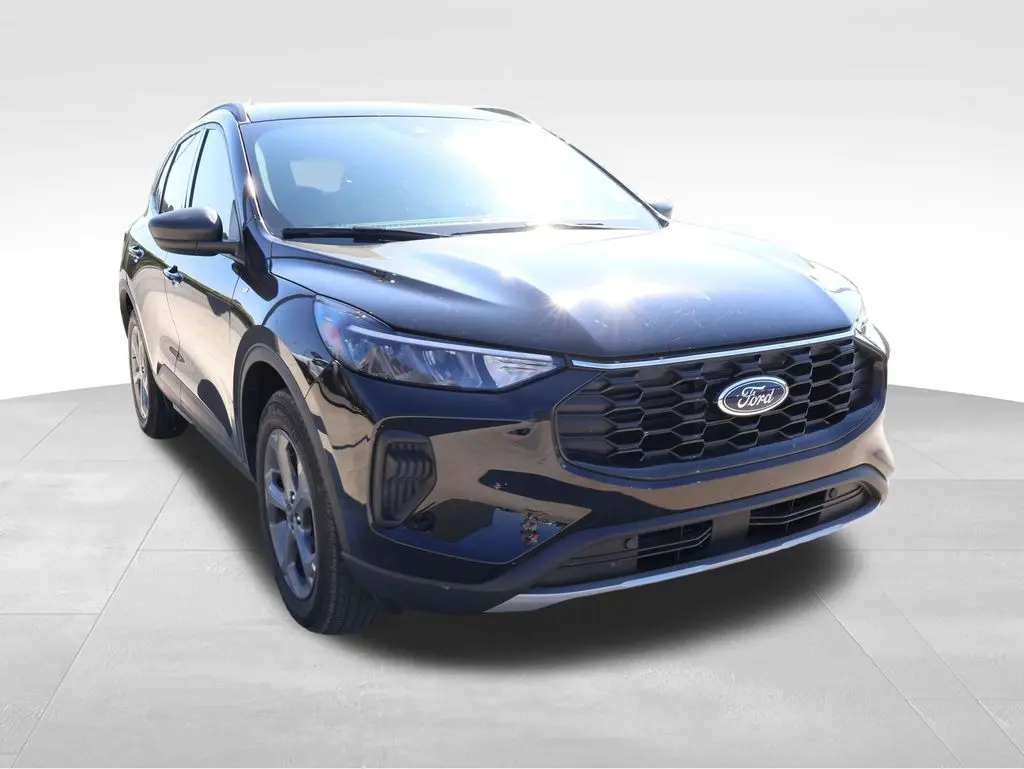 2026 Ford Escape - $26,366