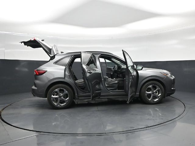 2023 Ford Escape - $22,585