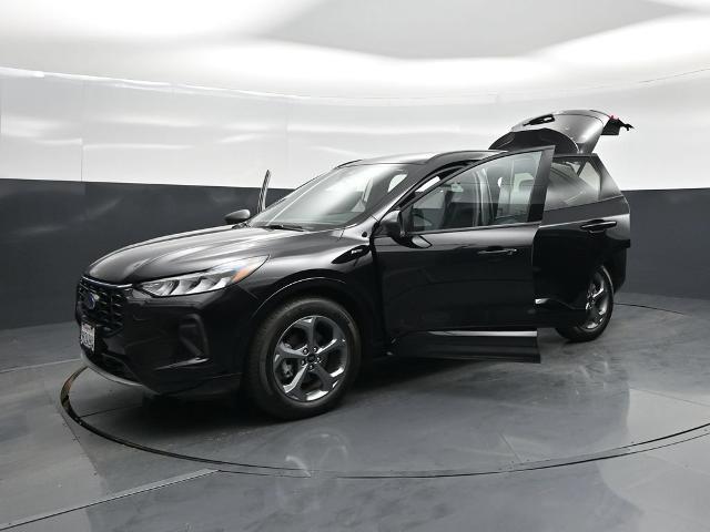 2023 Ford Escape - $23,585