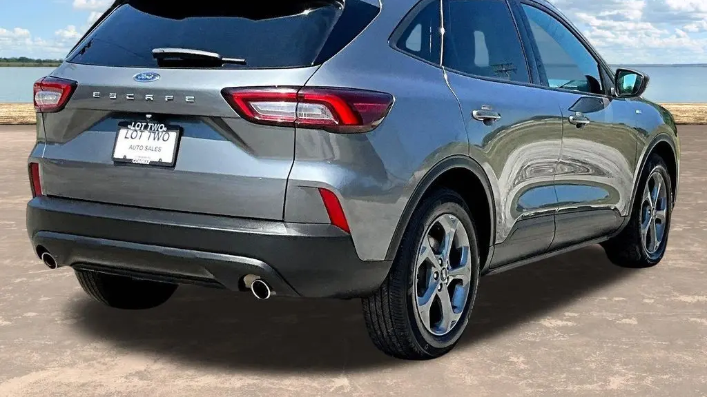 2025 Ford Escape ST-Line