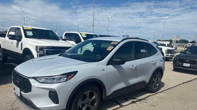 2025 Ford Escape ST-Line
