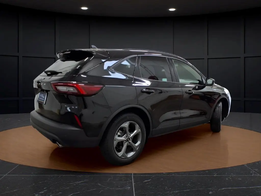 2026 Ford Escape - $29,495