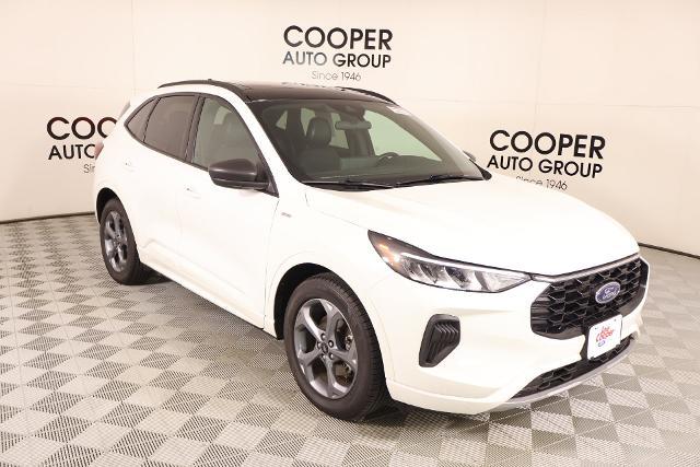 2023 Ford Escape - $22,169