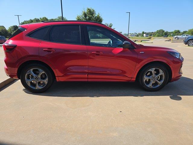 2023 Ford Escape - $21,900
